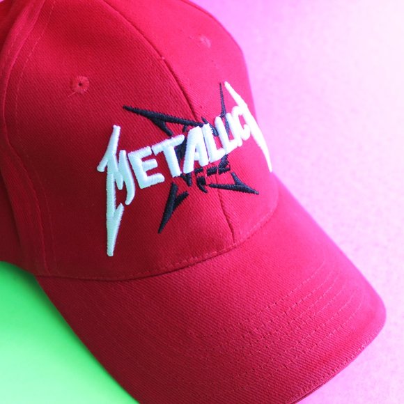 **SOLD**Metallica Red Embroidered Hat - Picture 2 of 5